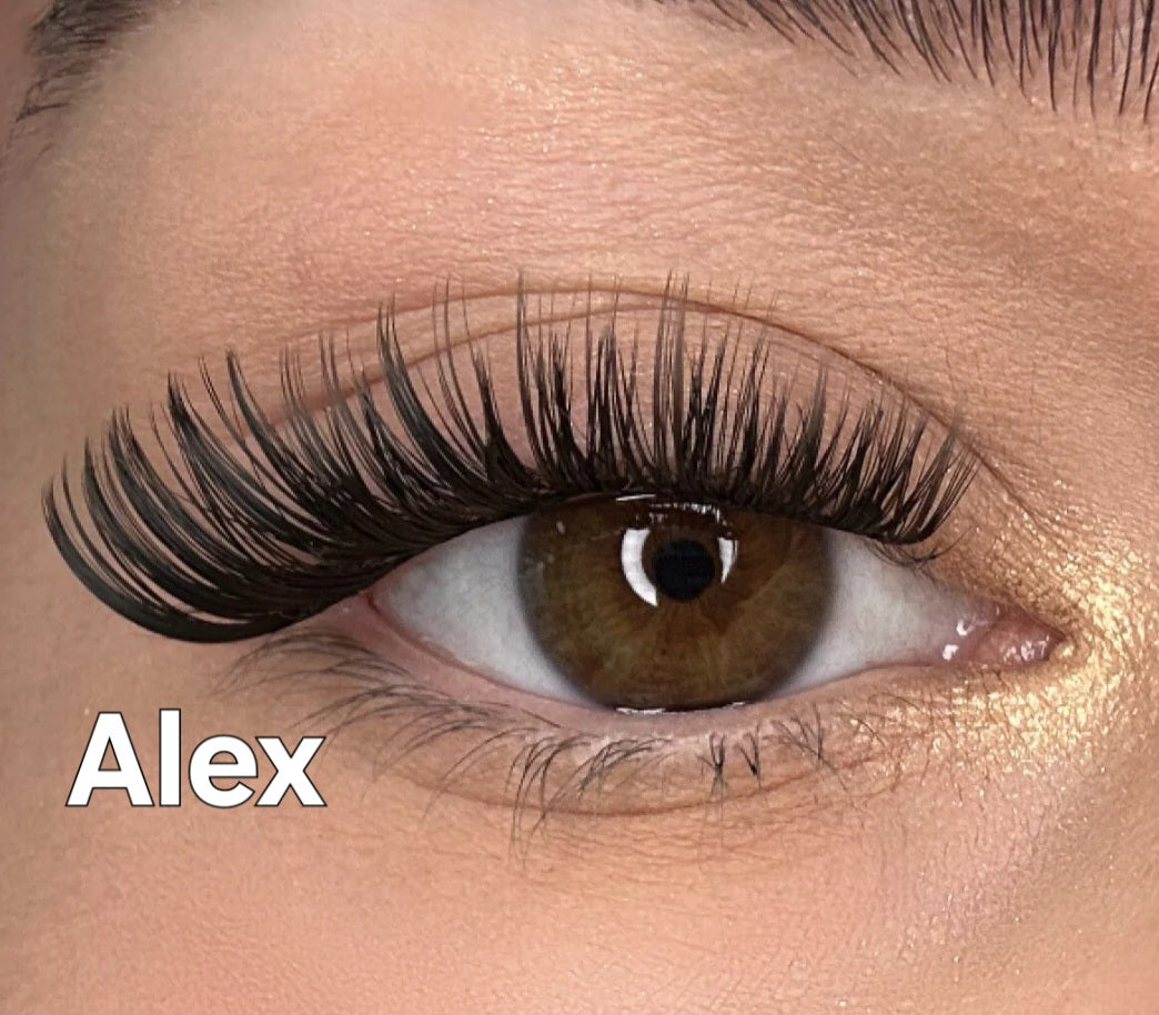 DIY Eyelash plastic case + bond and remover by MinuLashes