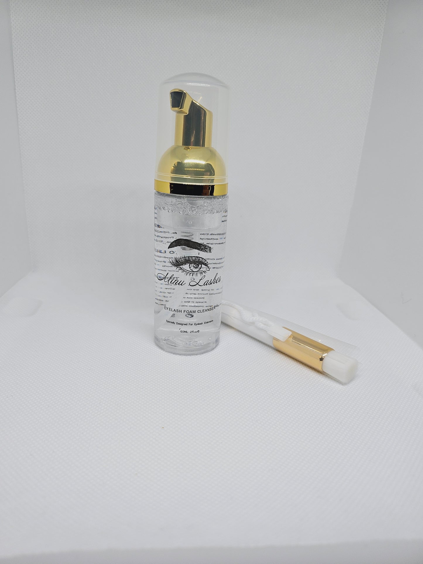 MinuLashes Cleansing Foam plus brush (60ml)