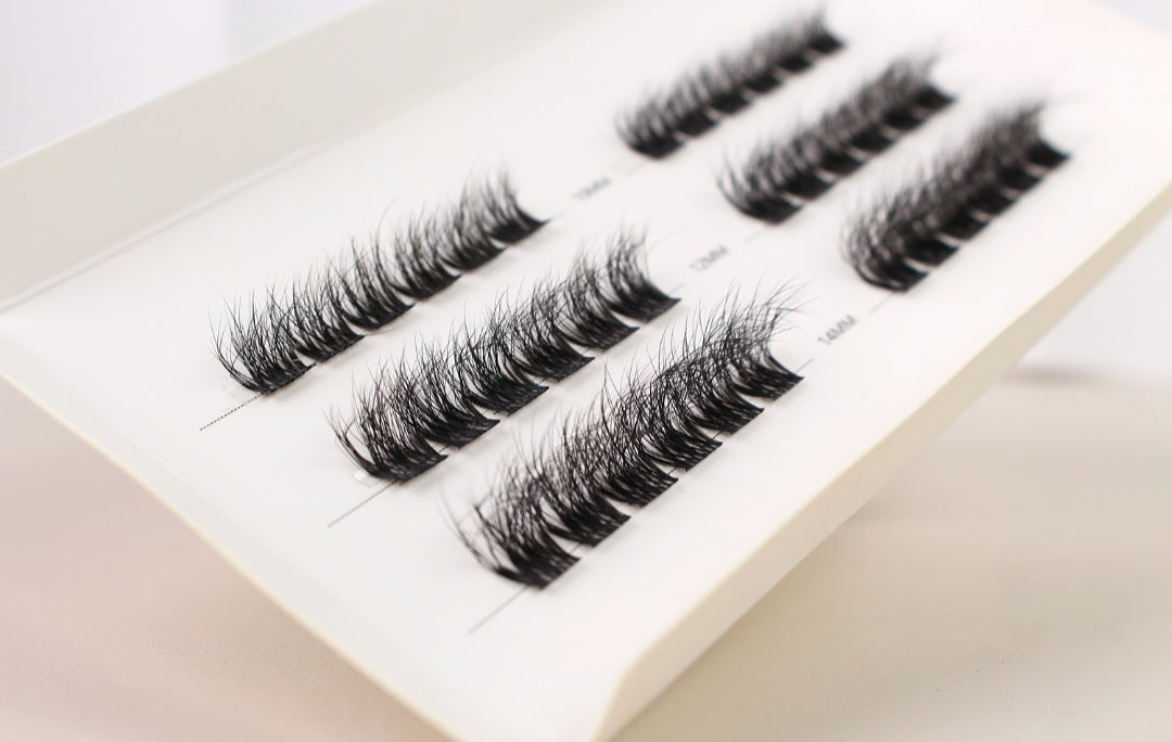 Cashmere Eyelash Kit – The Ultimate Luxury for Your Eyes. Limited edition! Eyelashes plus bond & bond,sealer, remover and tweezer plus brush by MinuLashes
